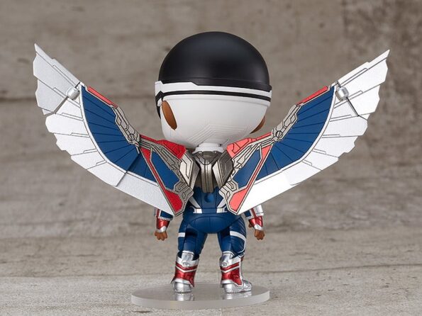 Nendoroid 1618-DX The Falcon and The Winter Soldier - Captain America (Sam Wilson) DX