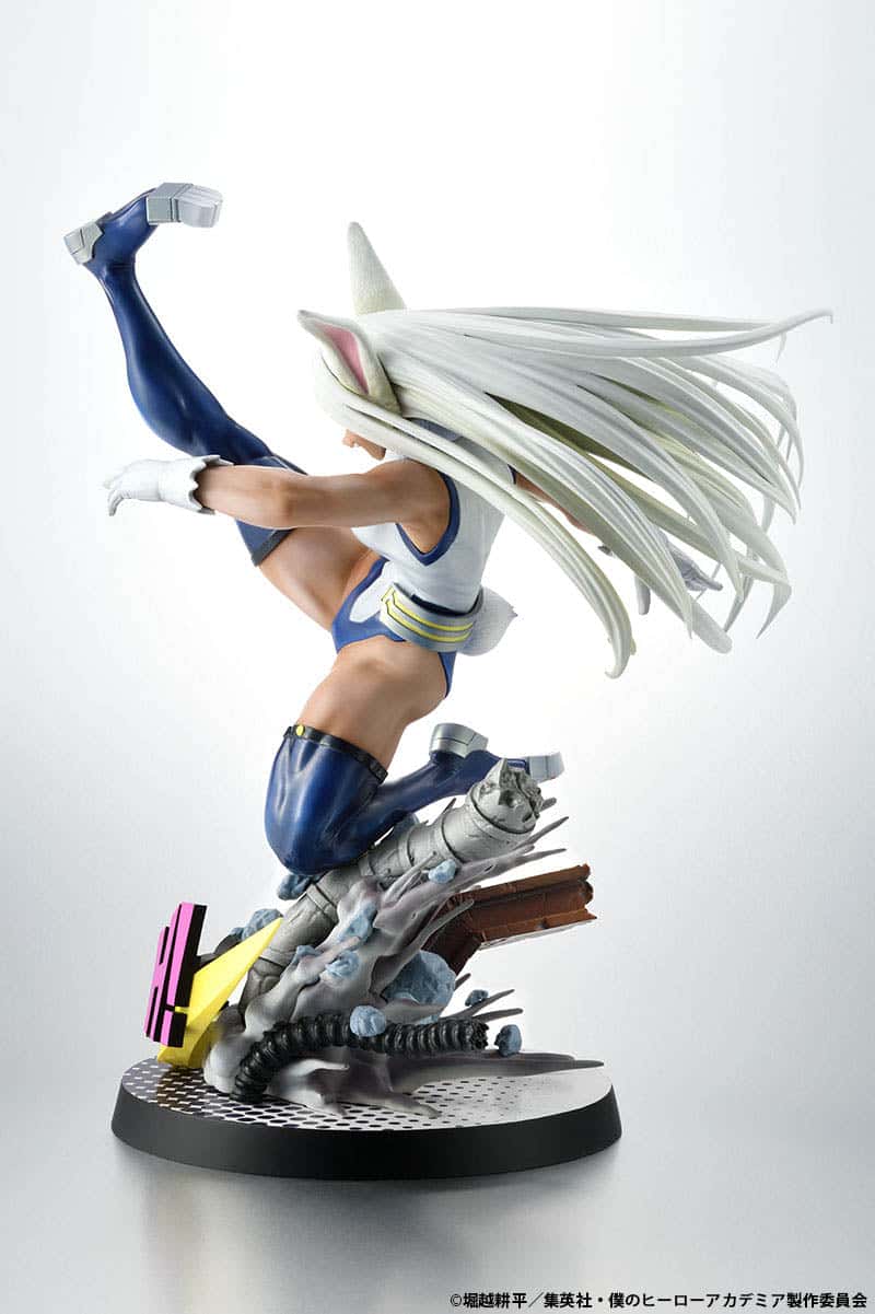 Boku no Hero Academia Mirko 1_8 Hero Suit Ver -Bell Fine- Takara Tomy- (1)
