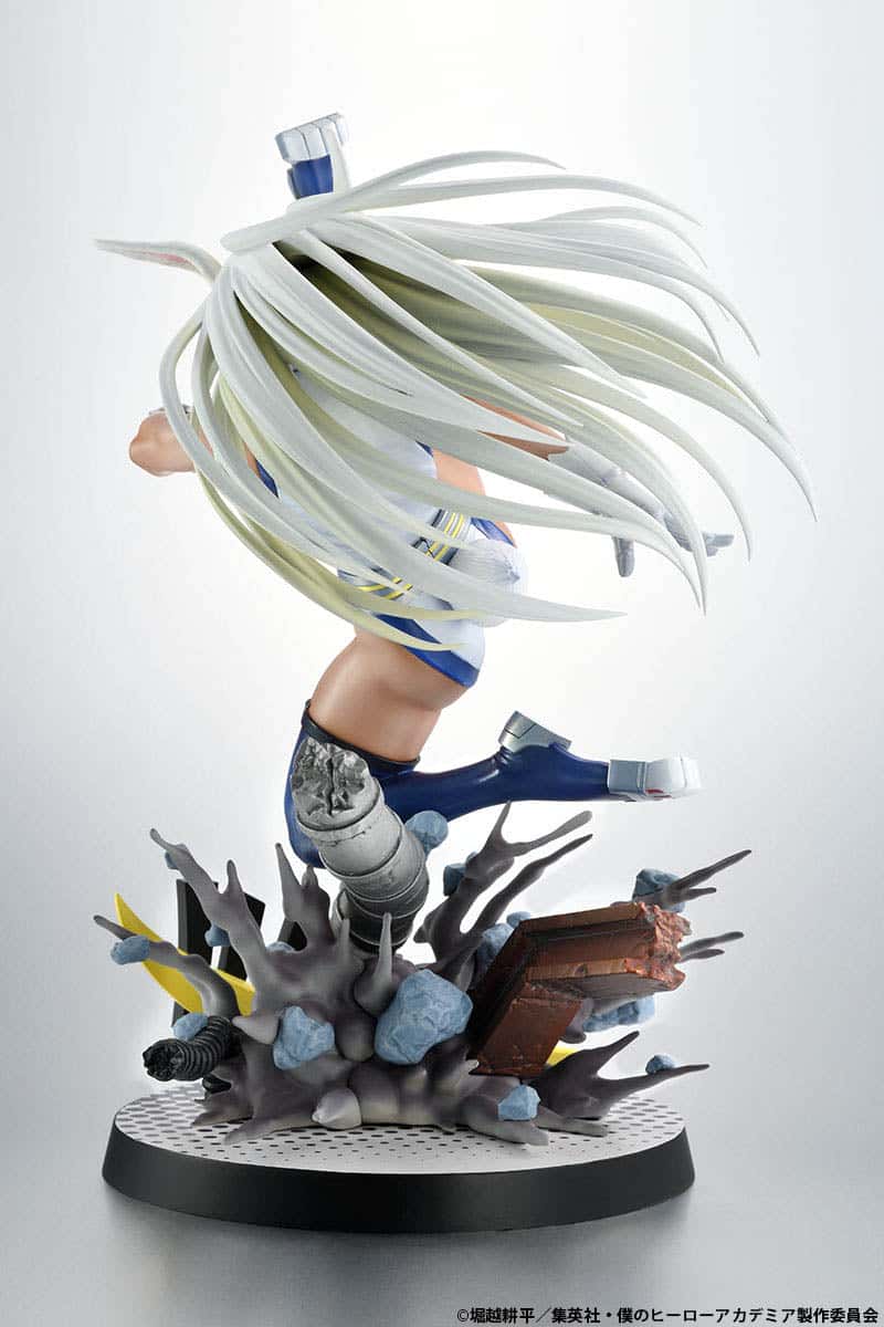 Boku no Hero Academia Mirko 1_8 Hero Suit Ver -Bell Fine- Takara Tomy- (1)