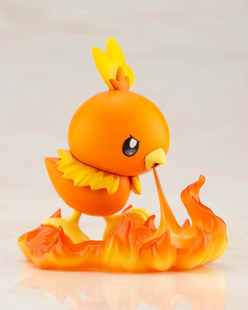 Kotobukiya – ARTFX J – Pokemon – May with Torchic 1_8 (1)