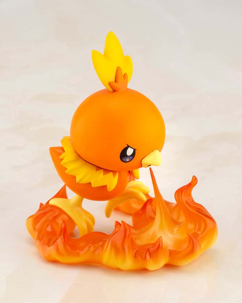 Kotobukiya – ARTFX J – Pokemon – May with Torchic 1_8 (1)