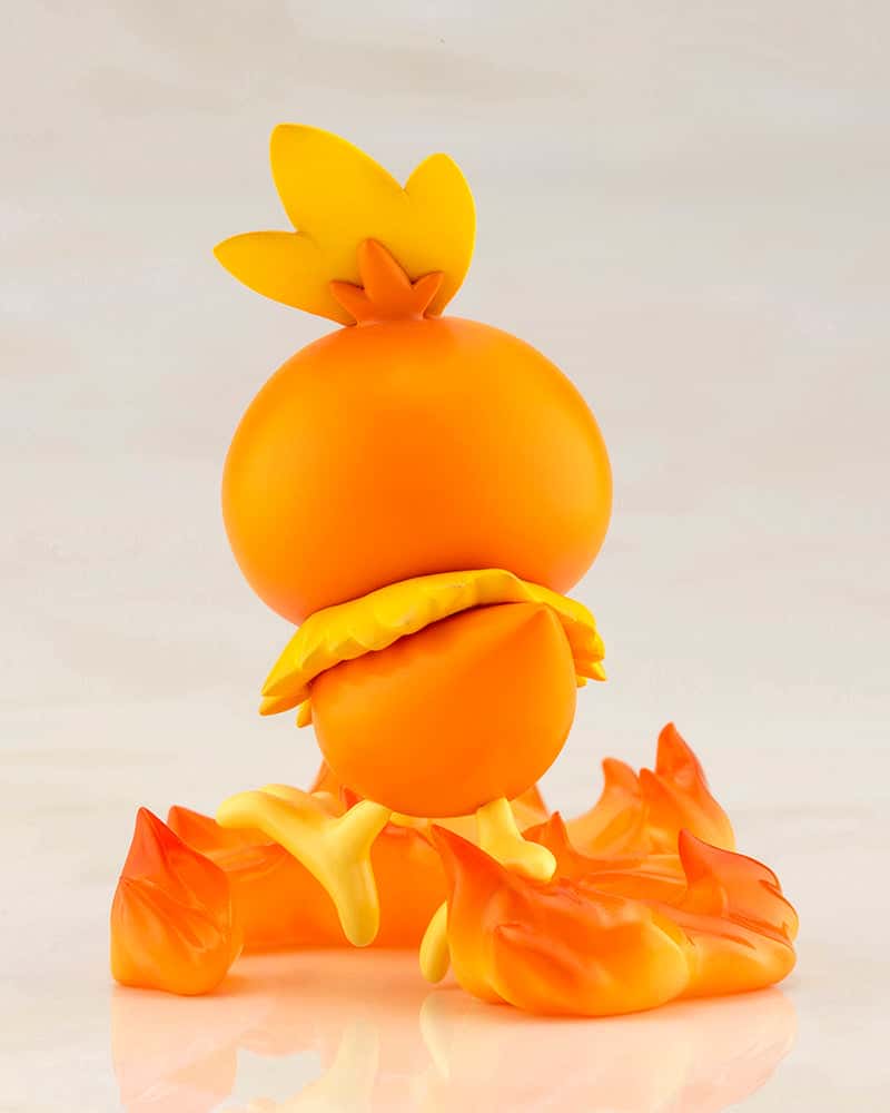 Kotobukiya – ARTFX J – Pokemon – May with Torchic 1_8 (1)