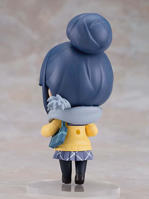 Nendoroid 2197 – Laid-Back Camp – Rin Shima- School Uniform Ver (1)