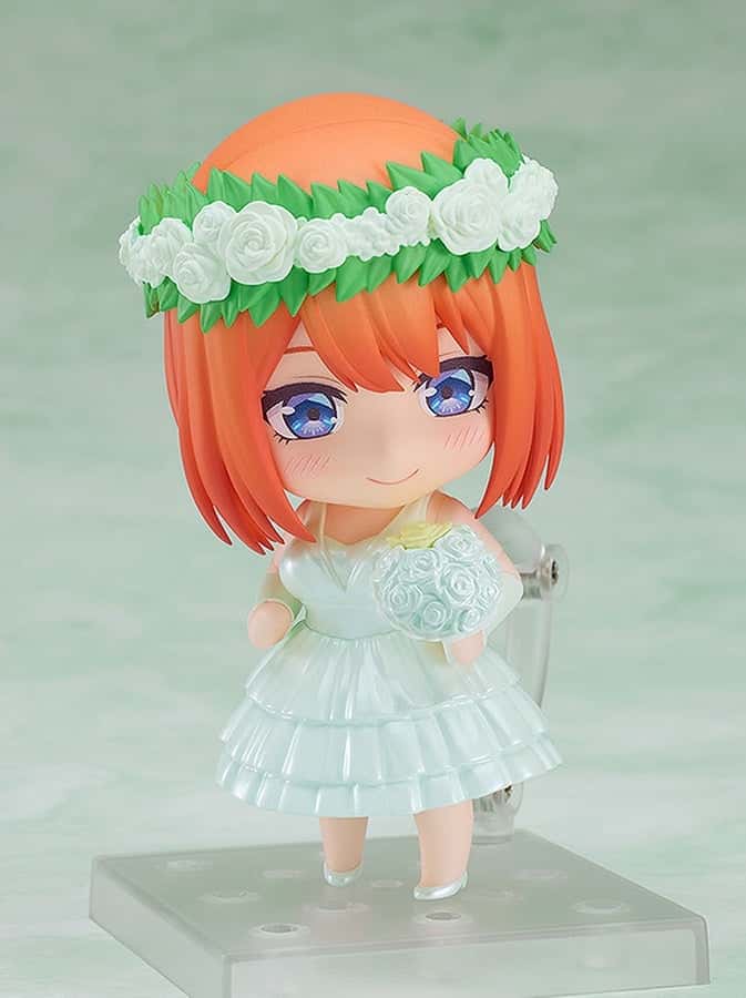 Nendoroid 2405 – The Quintessential Quintuplets Yotsuba Nakano- Wedding Dress Ver (1)