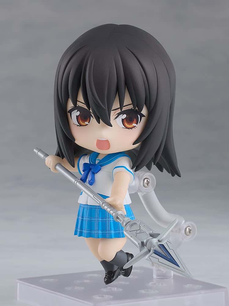 Nendoroid 2484 – Strike the Blood – Yukina Himeragi (1)