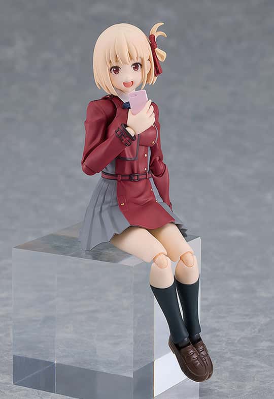 figma 615 – Lycoris Recoil – Chisato Nishikigi (9)