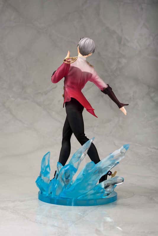 Yuri— on Ice – Victor Nikiforov 1_8 (1)